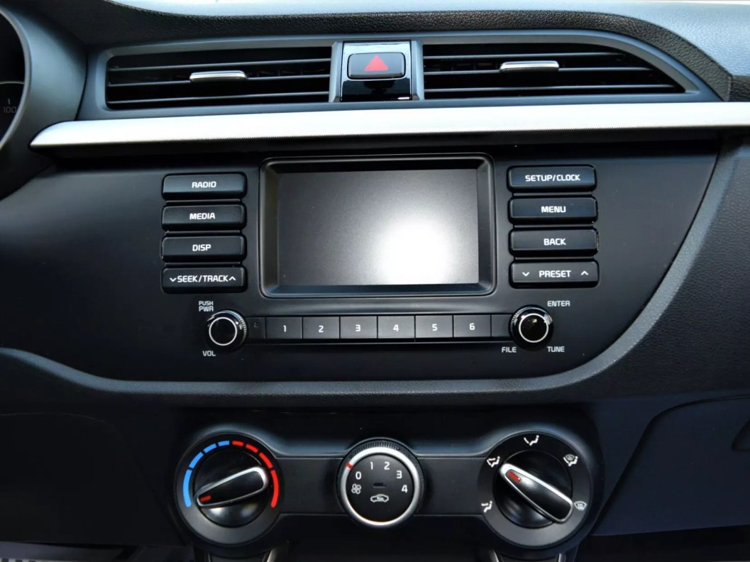Kia Rio Comfort 1.6 АКПП, 2019, 39 612 км фото 17