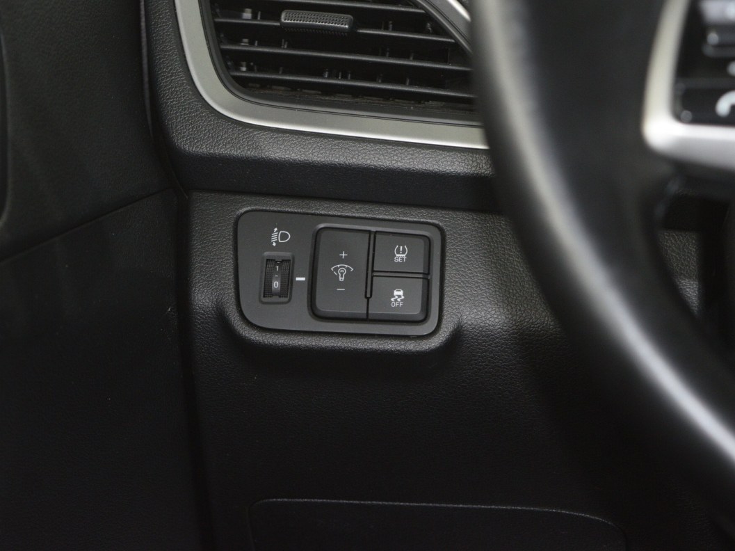 Hyundai Solaris Comfort 1.6 АКПП, 2018, 41 497 км фото 14