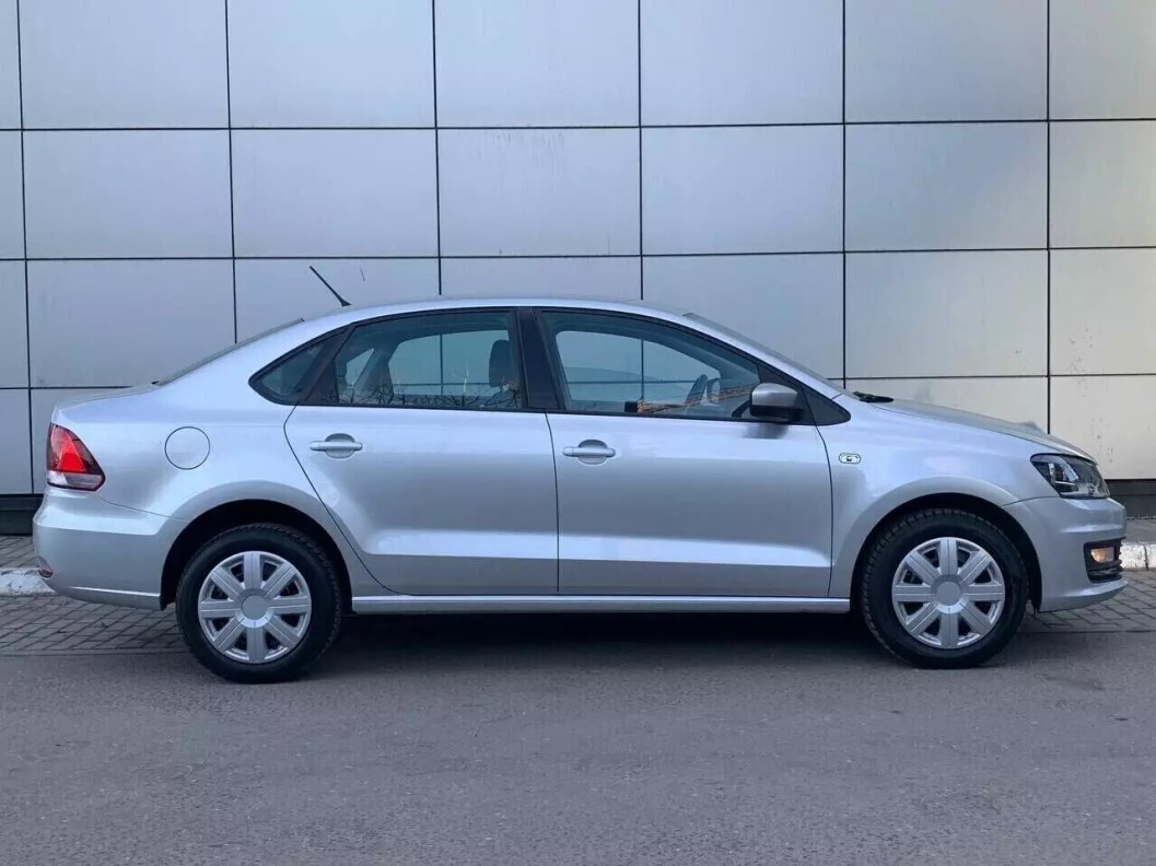 Volkswagen Polo Comfortline 1.6 АКПП, 2016, 68 076 км фото 4