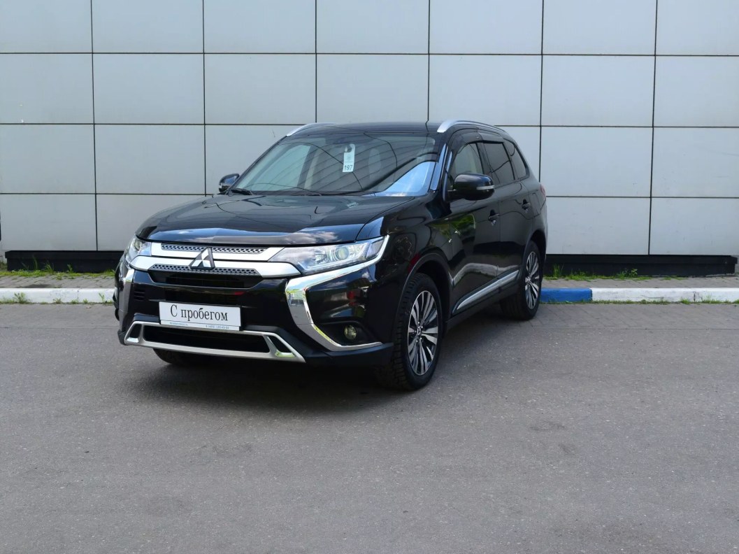 Mitsubishi Outlander Intense+ 2.0 CVT, 2019, 35 296 км фото 3