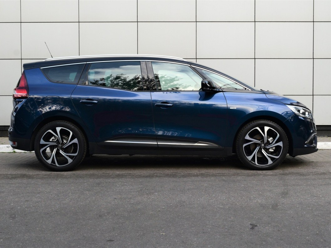 Renault Scenic 1.5 РКПП, 2017, 49 057 км фото 4