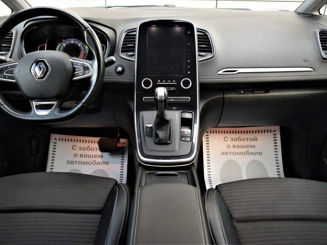 Renault Scenic 1.5 РКПП, 2017, 49 057 км фото 9