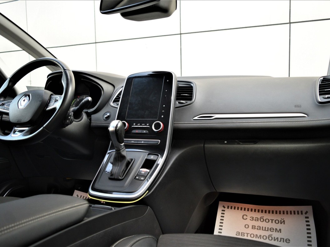 Renault Scenic 1.5 РКПП, 2017, 49 057 км фото 19